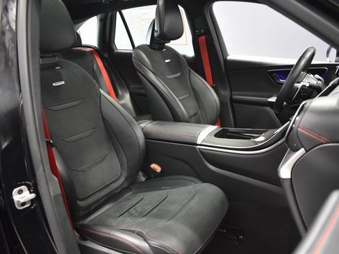 Used 2025 Mercedes-Benz GLC 43 AMG 4MATIC image 14