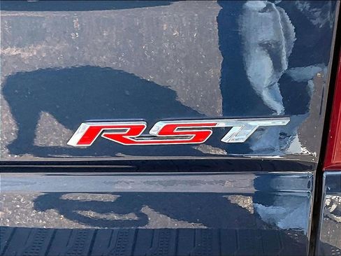 Used 2021 Chevrolet Silverado 1500 RST AWD/4WD image 29