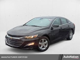 Certified 2022 Chevrolet Malibu LS image 1