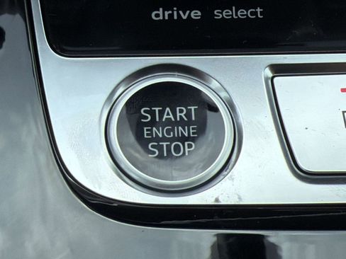 New 2026 Audi Q7 3.0T Premium Plus AWD/4WD image 26