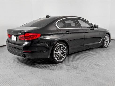Used 2020 BMW 530i w/ Convenience Package image 8