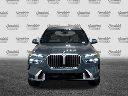 Used 2026 BMW X7 xDrive40i AWD/4WD image 2