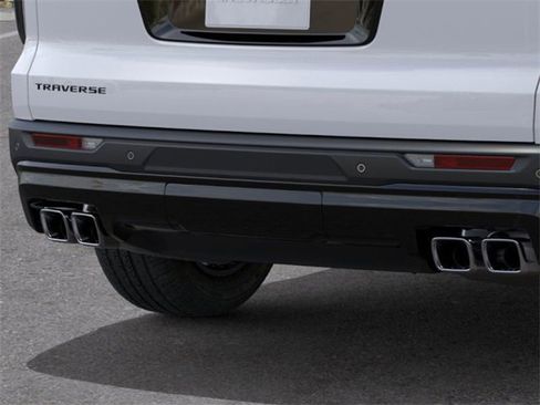 New 2026 Chevrolet Traverse LT image 15