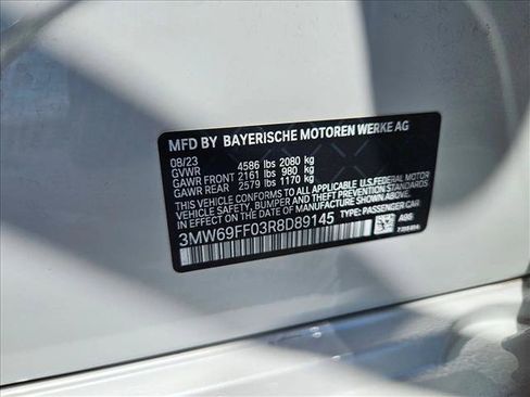Used 2024 BMW 330i Sedan w/ Premium Package RWD image 23