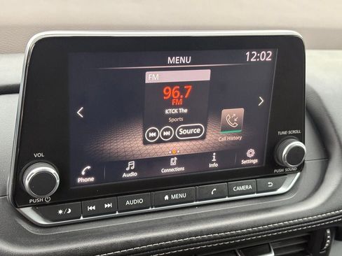 Certified 2022 Nissan Rogue S image 22