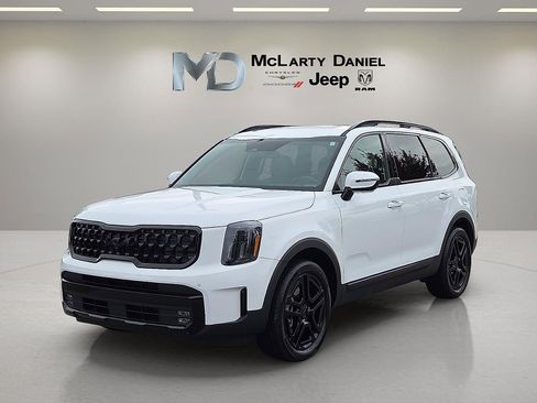 Used 2025 Kia Telluride SX X-Line image 2