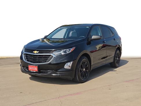 Used 2020 Chevrolet Equinox LS FWD image 1
