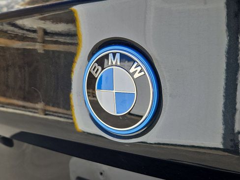 Used 2024 BMW i5 eDrive40i w/ Premium Package image 30