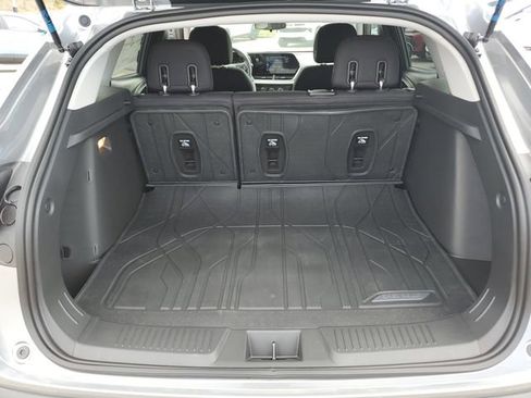 New 2026 Chevrolet Trax LS image 8