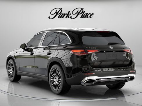 Used 2026 Mercedes-Benz GLC 300 image 14