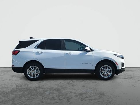 Used 2024 Chevrolet Equinox LT AWD/4WD image 9