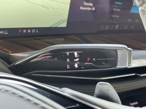 Used 2025 Cadillac Escalade Sport Platinum w/ LPO, Floor Liner Package image 31