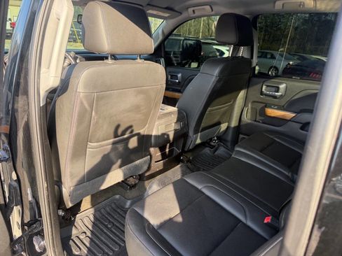 Used 2018 Chevrolet Silverado 3500 LTZ w/ Duramax Plus Package image 23
