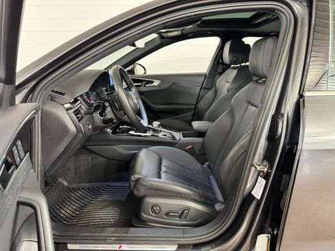 Used 2020 Audi A4 2.0T Premium image 12