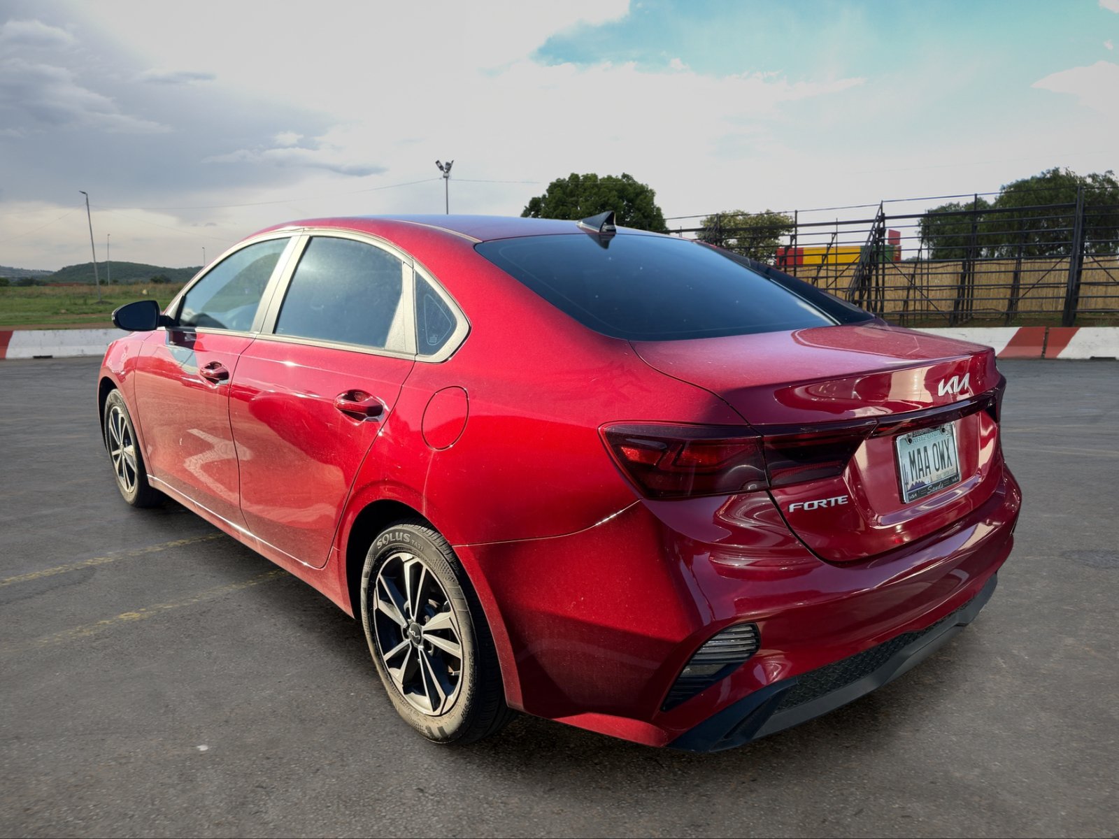 Certified 2024 Kia Forte LXS w/ LXS Technology Package FWD image 4