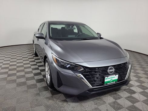 Used 2024 Nissan Sentra S FWD image 13