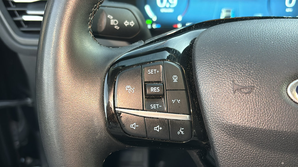 Used 2024 Ford Escape Platinum AWD/4WD image 18