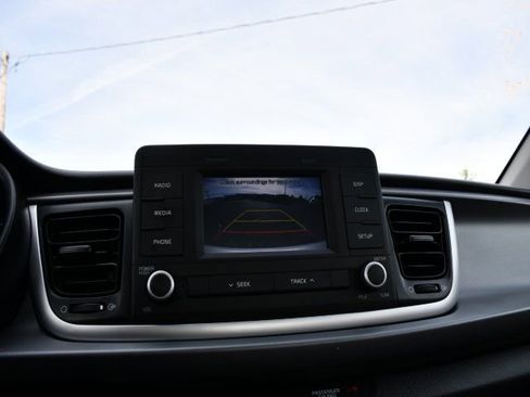 Used 2019 Kia Rio LX FWD image 12