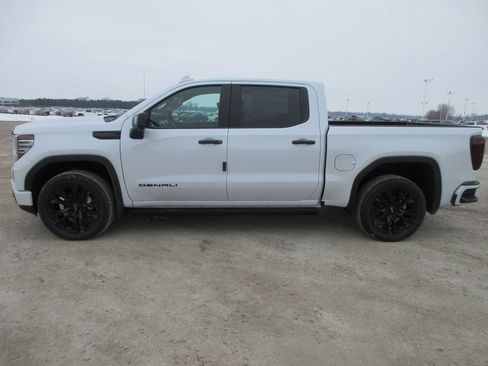 New 2026 GMC Sierra 1500 Denali w/ Denali Reserve Package image 10