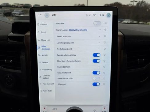 Used 2023 Ford F150 Lightning Lariat w/ Equipment Group 511A High image 40