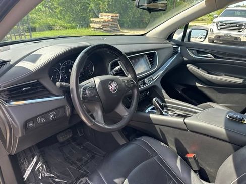 Used 2021 Buick Enclave Avenir w/ Avenir Technology Package AWD/4WD image 39