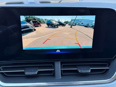 New 2026 Chevrolet Trax LT w/ LT Convenience Package image 23