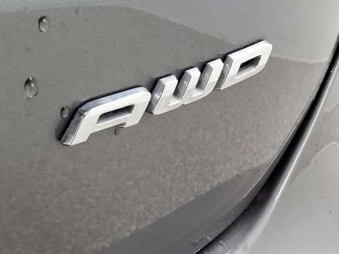 Used 2024 Ford Edge SEL w/ Convenience Package image 22