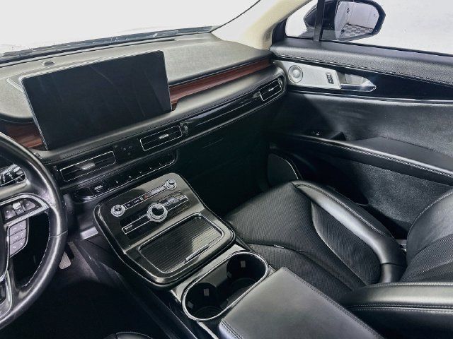 Used 2023 Lincoln Nautilus Reserve w/ Equipment Group 202A AWD/4WD image 28