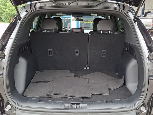 Used 2025 Ford Escape ST-Line FWD image 31