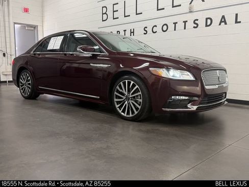 Used 2018 Lincoln Continental Select FWD image 2