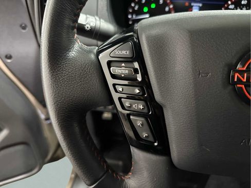 Used 2023 Nissan Frontier PRO-4X w/ Pro Convenience Package image 14
