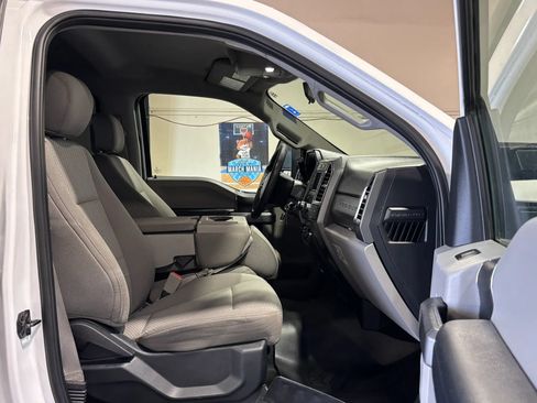 Used 2018 Ford F250 XLT AWD/4WD image 14