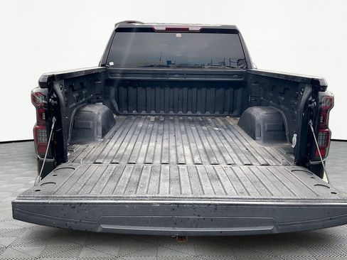 Used 2023 Chevrolet Silverado 1500 LT Trail Boss AWD/4WD image 7