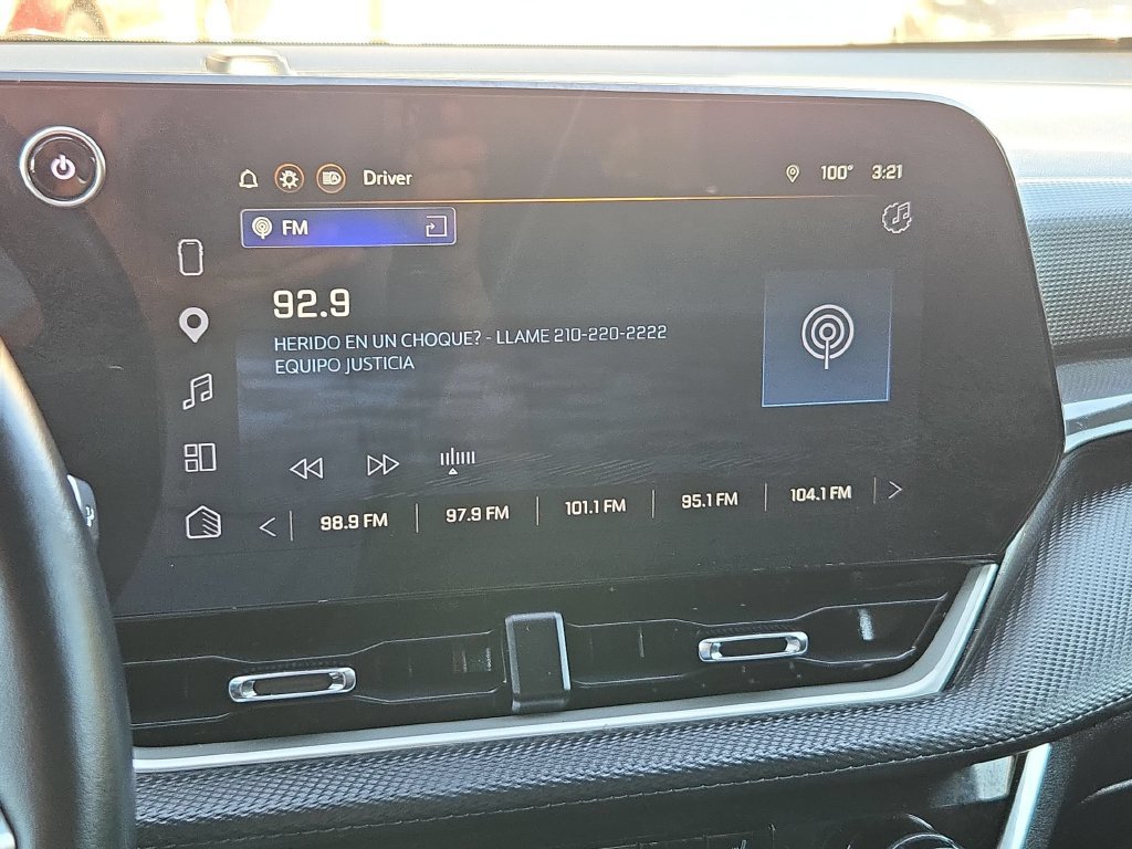 Used 2026 Chevrolet Equinox LT FWD image 19