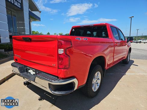 Used 2023 Chevrolet Silverado 1500 LT w/ Protection Package AWD/4WD image 4