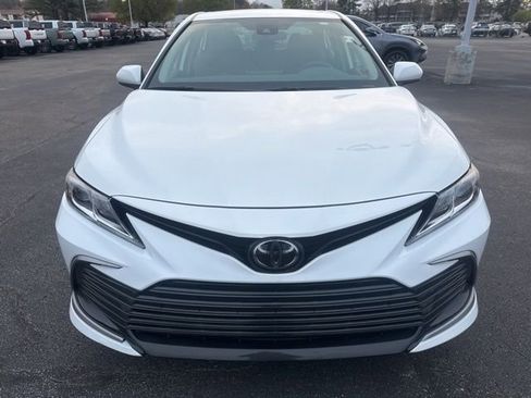 Used 2024 Toyota Camry LE image 8