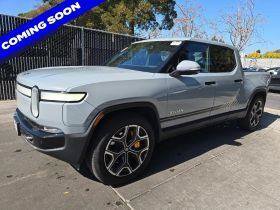 Used 2023 Rivian R1T Adventure Quad AWD/4WD image 1