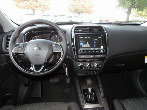 New 2025 Mitsubishi Outlander Sport LE image 13