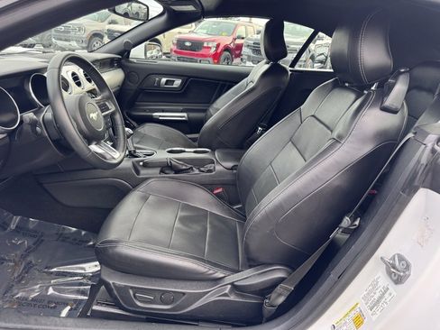 Used 2020 Ford Mustang Premium image 18