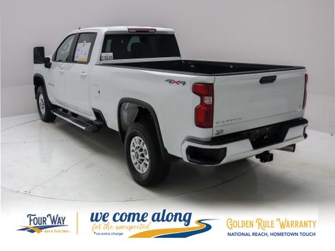 Used 2025 Chevrolet Silverado 3500 LT w/ Convenience Package AWD/4WD image 6