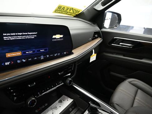 New 2026 Chevrolet Tahoe High Country AWD/4WD image 26