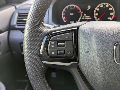 Used 2024 Honda Ridgeline Black Edition image 26