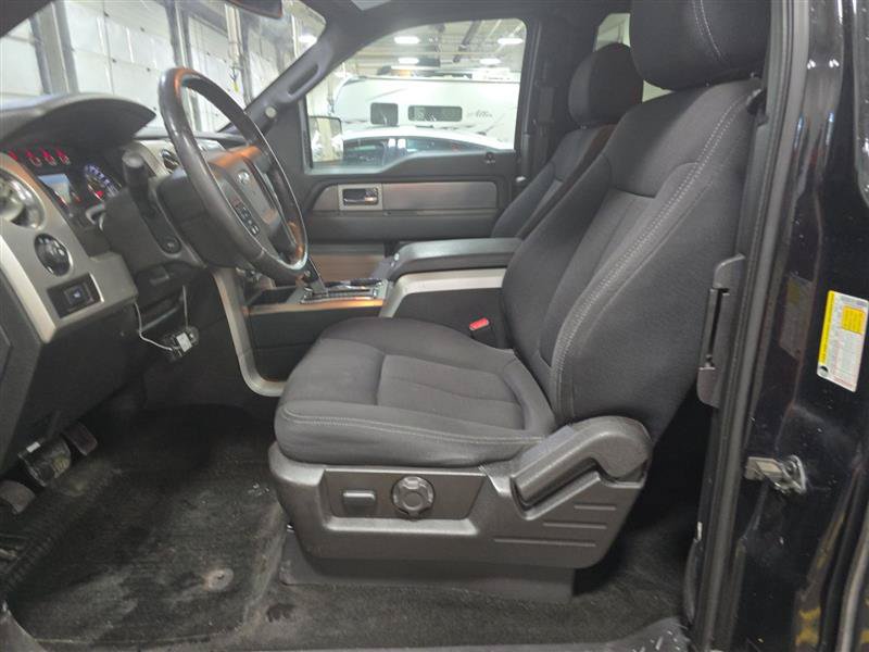 Used 2014 Ford F150 FX4 w/ Equipment Group 401A Mid AWD/4WD image 9