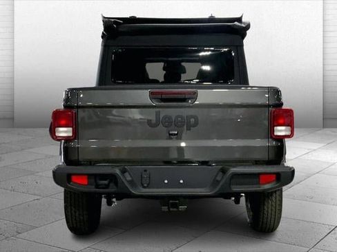 New 2026 Jeep Gladiator Sport image 32