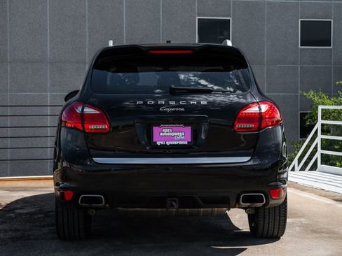 Used 2012 Porsche Cayenne image 17