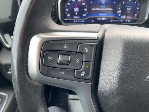 Used 2024 Chevrolet Silverado 2500 LT image 27