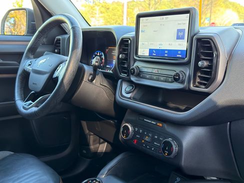 Used 2022 Ford Bronco Sport Outer Banks w/ Tech Package image 18