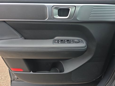 Certified 2025 Hyundai Santa Fe SEL image 26