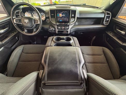 Used 2025 RAM 1500 Warlock AWD/4WD image 2
