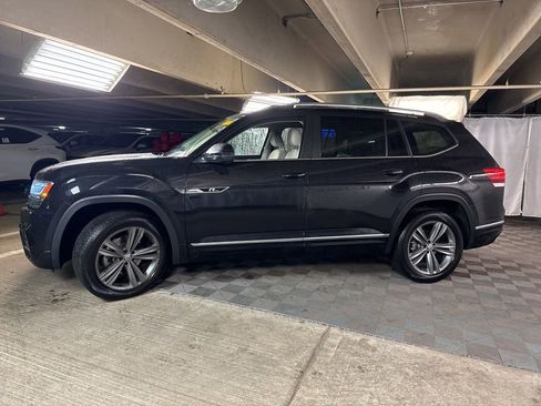 Used 2019 Volkswagen Atlas SEL R-Line image 4